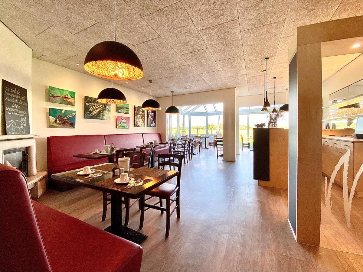 Hotel Am Mueritz-Nationalpark Waren  Extérieur photo
