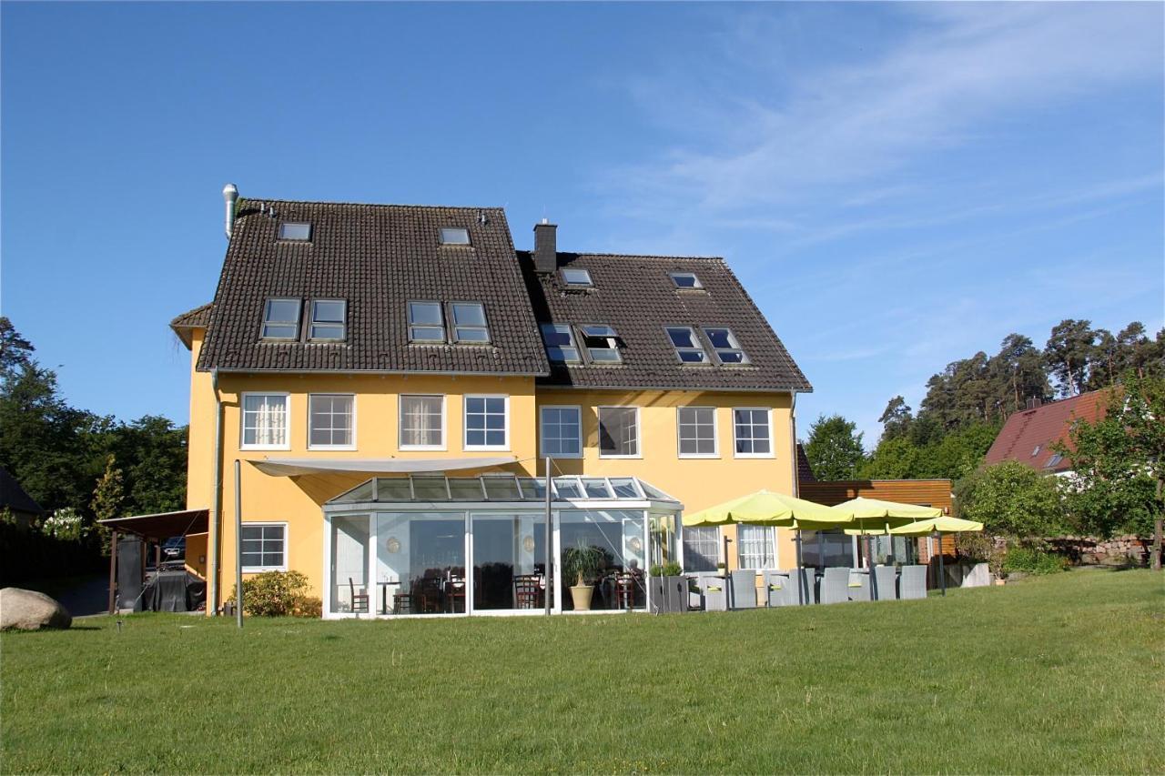 Hotel Am Mueritz-Nationalpark Waren  Extérieur photo