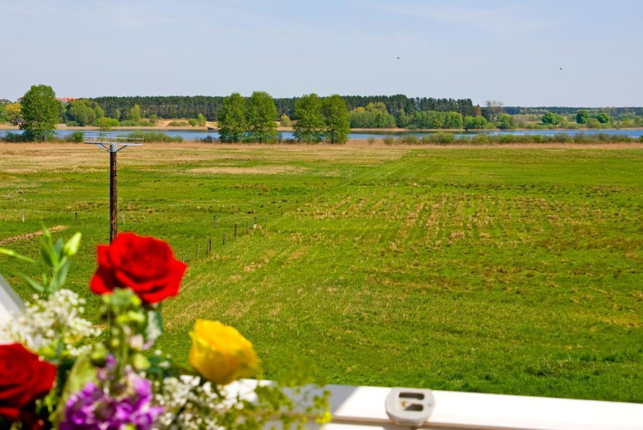 Hotel Am Mueritz-Nationalpark Waren  Extérieur photo